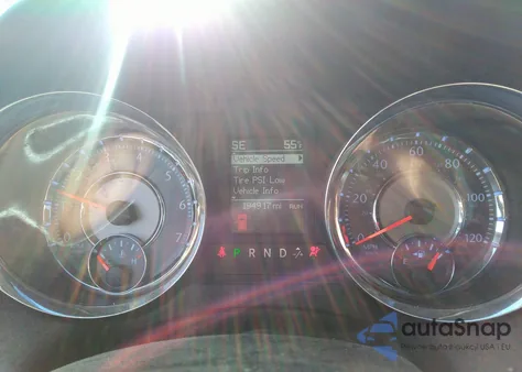 2011 Chrysler Town & Country Touring из США, поврежденный, VIN 2A4RR5DG2BR719996